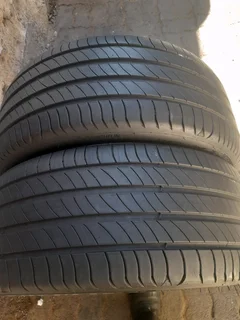 2x 245/40/r20 Michelin Primary 95% Thread Life Call Zuma 0617061663