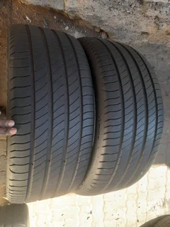 2x 245/40/R20 MICHELIN PRIMARY 95% THREAD LIFE CALL ZUMA 0617061663