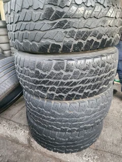 4x 265/65/R17 DUNLOP GRANDTREK AT3G TYRES IS AVAILABLE NOW CALL ZUMA 0617061663