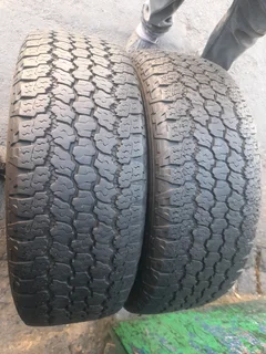 2x 235/65/r17 Goodyear Wrangler Tyres 85% Thread Life Call Zuma 0617061663