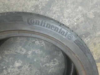 255/40/R20 CONTINENTAL NORMAL TYRE 95%THREAD LIFE CALL ZUMA 0617061663