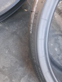 2x 245/30/R20 CONTINENTAL NORMAL TYRES 90% THREAD LIFE CALL ZUMA 0617061663