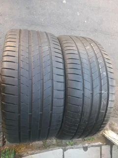 2x 255/35/R21 BRIDGESTONE POTENZA NORMAL TYRES 90% THREAD LIFE CALL ZUMA 0617061663