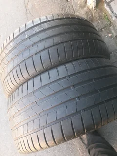 2x 255/35/R21 BRIDGESTONE POTENZA NORMAL TYRES 90% THREAD LIFE CALL ZUMA 0617061663