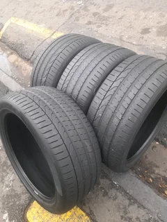 4x 265/40/r21 Pirelli P Zero Normal Tyres 90% Thread Life Call Zuma 0617061663