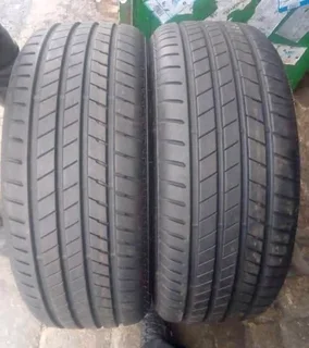 2x 245/45/r20 Bridgestone Alenza Runflat Tyres 95% Thread Life Call Zuma 0617061663
