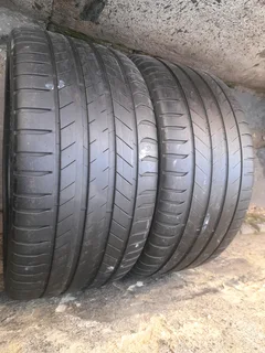2x 295/35/r21 Michelin Latitude Sport 3 Tyres 90% Thread Life Call Zuma 0617061663