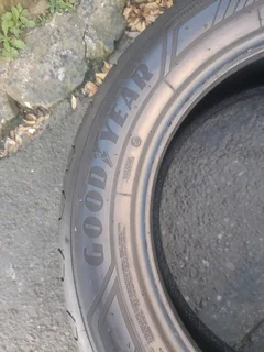 4x 235/55/R18 MICHELIN AND GOODYEAR TYRES 95% THREAD LIFE CALL ZUMA 0617061663