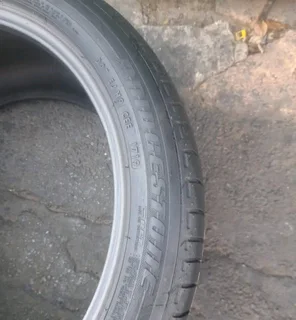X5 BMW TYRES 315/35/R20 BRIDGESTONE DUELER H/P TYRES 80% THREAD LIFE CALL ZUMA 0617061663