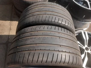 2x 275/30/R20 GOODYEAR EAGLE F1 RUNFLAT TYRES 90% THREAD LIFE CALL ZUMA 0617061663