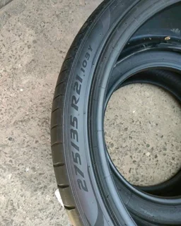 2x 275/35/r21 Pirelli P Zero Runflat Tyres Call Zuma 0617061663