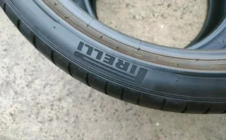 2x 275/35/R21 PIRELLI P ZERO RUNFLAT TYRES CALL ZUMA 0617061663