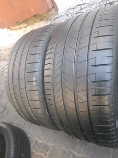 315/40/R21 PIRELLI P ZERO NORMAL TYRES 98%THREAD LIFE CALL ZUMA 0617061663
