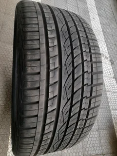 305/30/R23 CONTINENTAL CROSS CONTACT TYRES 95%THREAD LIFE CALL ZUMA 0617061663