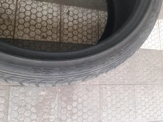 305/30/R23 CONTINENTAL CROSS CONTACT TYRES 95%THREAD LIFE CALL ZUMA 0617061663