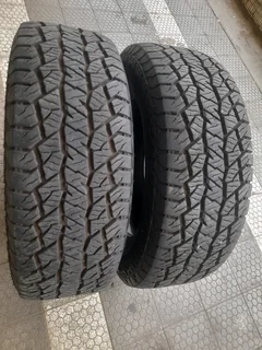 2x 235/65/R17 HANKOOK DYNAPRO AT2 TYRES CALL ZUMA 0617061663