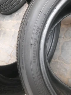 2x 215/55/R17 YOKOHAMA TYRES 95%THREAD LIFE CALL ZUMA 0617061663 IS AVAILABLE NOW