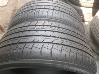 2x 215/55/R17 YOKOHAMA TYRES 95%THREAD LIFE CALL ZUMA 0617061663 IS AVAILABLE NOW