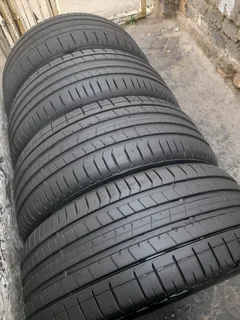 4x 285/45/r20 Pirelli P Zero Normal Tyres 90% Thread Life Call Zuma 0617061663 Is Available Now