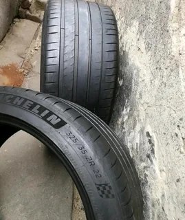 2x 325/35/r22 Michelin Pilot Sport 4 S Tyres Call Zuma 0617061663 Is Available Now