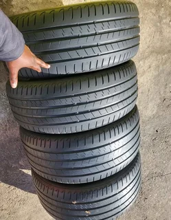 2x 245/45/r20 And 275/40/r20 Bridgestone Alenza Runflat Tyres 85% Thread Life Call Zuma 0617061663