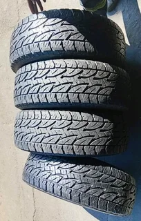 4x 265/65/r17 Bridgestone Dueler Tyres Call Zuma 0617061663