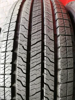 2x 255/55/R20 GOODYEAR WRANGLER TERRITORY TYRES IS LIKE NEW TYRES 98%THREAD LIFE CALL