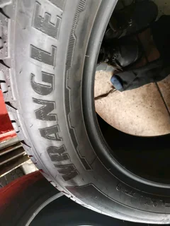 2x 255/55/R20 GOODYEAR WRANGLER TERRITORY TYRES IS LIKE NEW TYRES 98%THREAD LIFE CALL