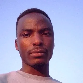 Looking for a job as a Gardener and sleep in.