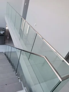 Chib Glass & Stainless steel Balustrades & Aluminium 0672969143