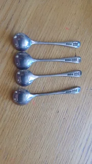 Set of 5 Sterling Silver Cauldron Salts and Spoons(4)