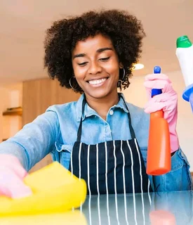 Agent Trish house of workers