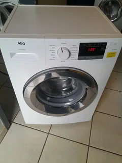 7KGS WHITE AEG FRONT LOADER WASHING MACHINE