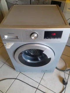 8kgs Silver Hisense Front Loader Washing Machine