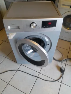 8KGS SILVER HISENSE FRONT LOADER WASHING MACHINE