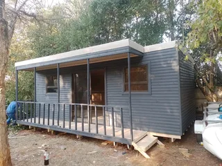 Wendy Hut,Log homes and Nutec houses