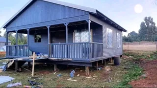 2bedrooms Log home for sale