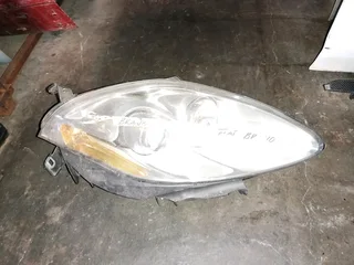 Fiat bravo headlight