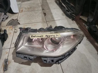 Renault Megan 2 headlight