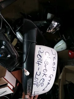 Jeep cherokee 2014 side mirror