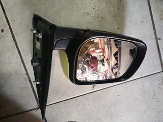 Kia picanto 2012 side mirror
