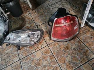 Opel zafira headlight and taillight