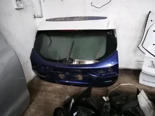 Nissan quashquai complete tailgate