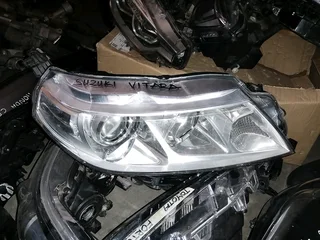 Suzuki vitara headlight