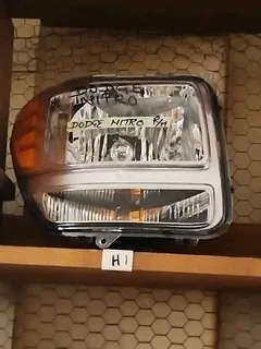 Dodge Nitro Headlight