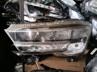 Suzuki XL7 headlight 2025