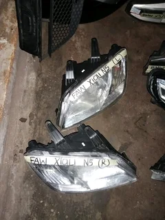 Faw Xian N5 Headlights