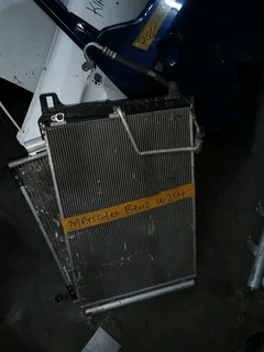 Mercedes benz W204 condenser
