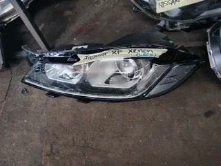 Jaguar xf xenon headlight