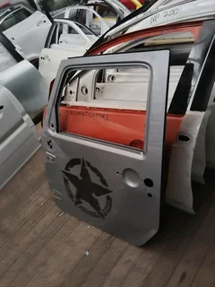 Jeep rear door